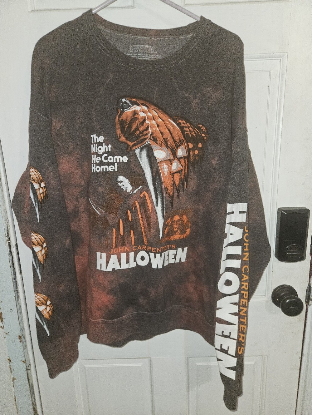 Hot Topic Halloween Sweatshirt XL